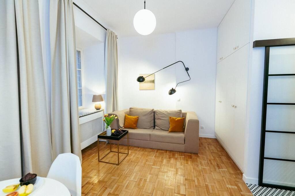 Charming Apartment Next To The Old Town! Varsóvia Exterior foto